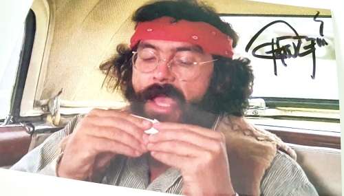 ***TOMMY CHONG*** 100% ORIGINAL HAND SIGNED AUTOGRAPH - CANADIAN AMERICAN ACTOR